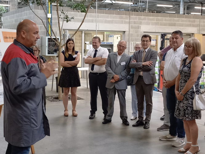 Visites des ateliers lors des portes ouvertes de l'ESAT le 24 juin 2022